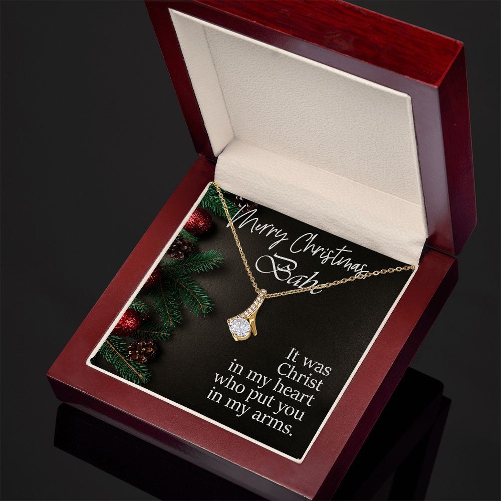 TEST Alluring Necklace