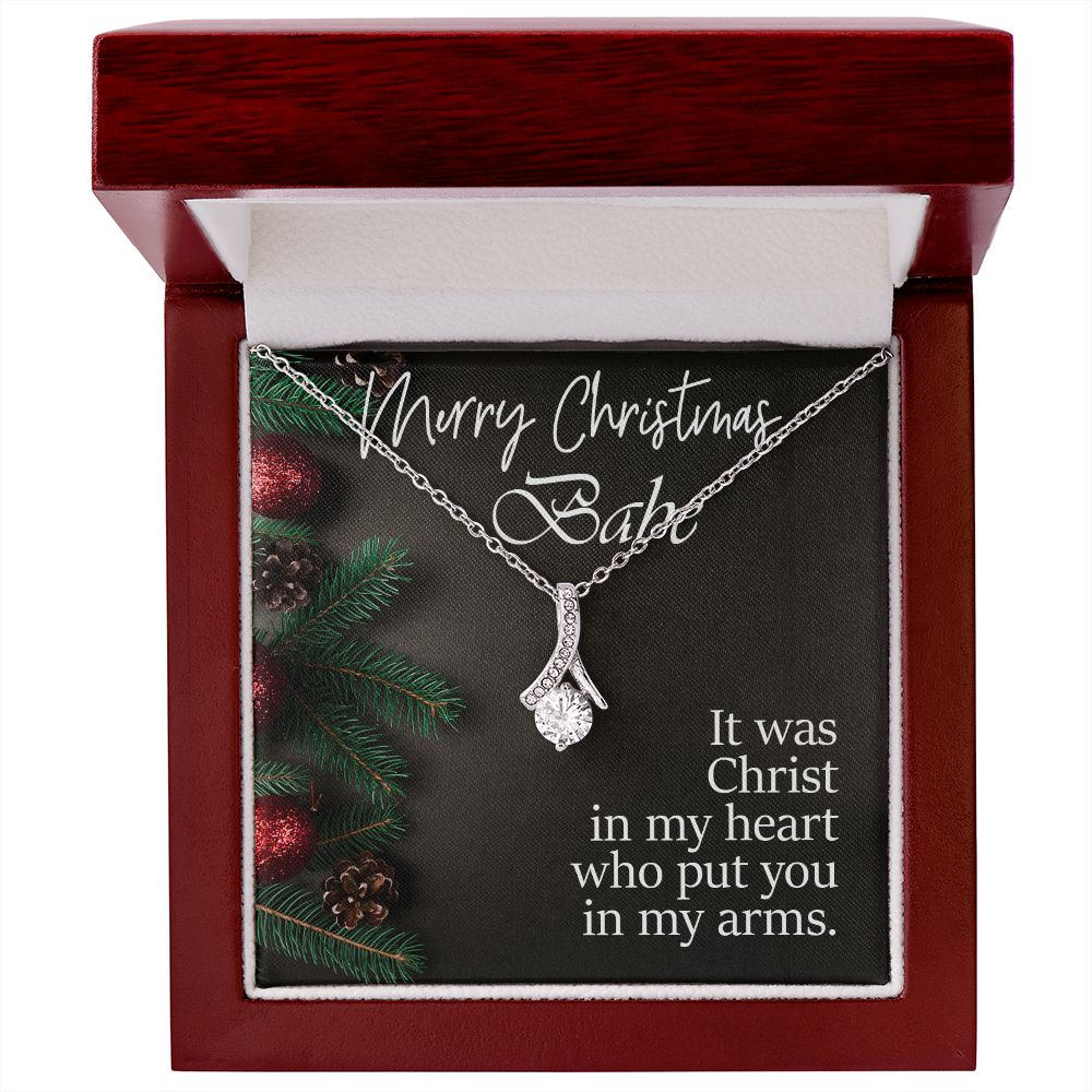 TEST Alluring Necklace